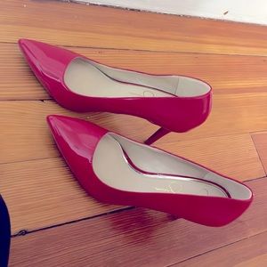 Red pumps! 👠 classic never worn 7.5